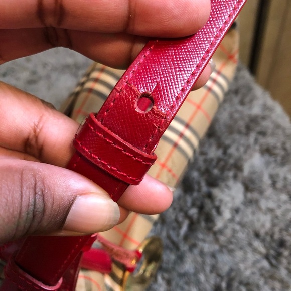 BURBERRY Vintage Red Leather Trim Haymarket Shoulder Bag Adjustable Strap - Picture 9 of 17